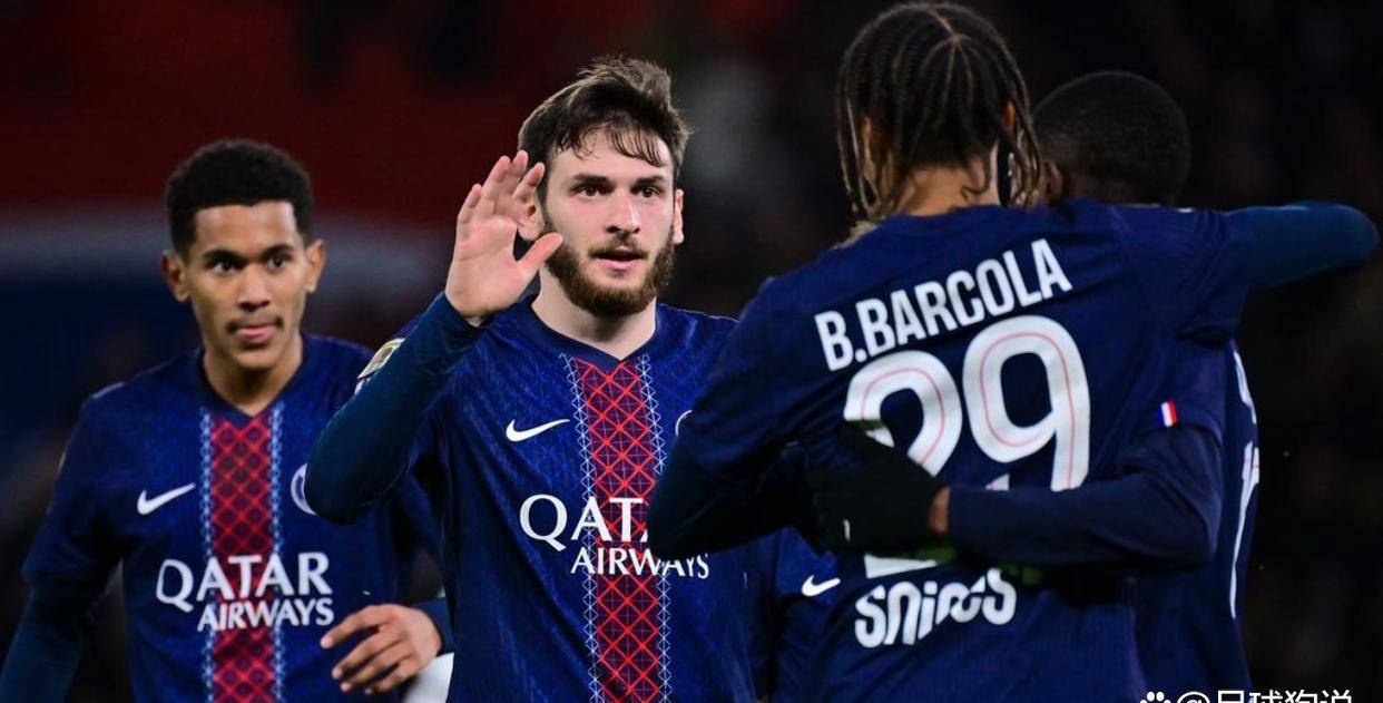 法甲大冷门爆发，黑马朗斯升榜首，强势压制巴黎圣日耳曼争冠局势